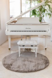 שטיח מיקרו שאגי עגול - בז' MCB36